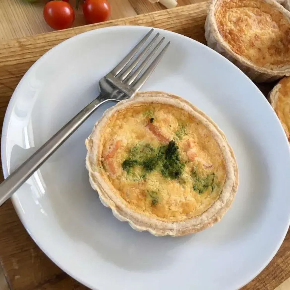 Smoked Salmon & Spinach Quiche (Individual)