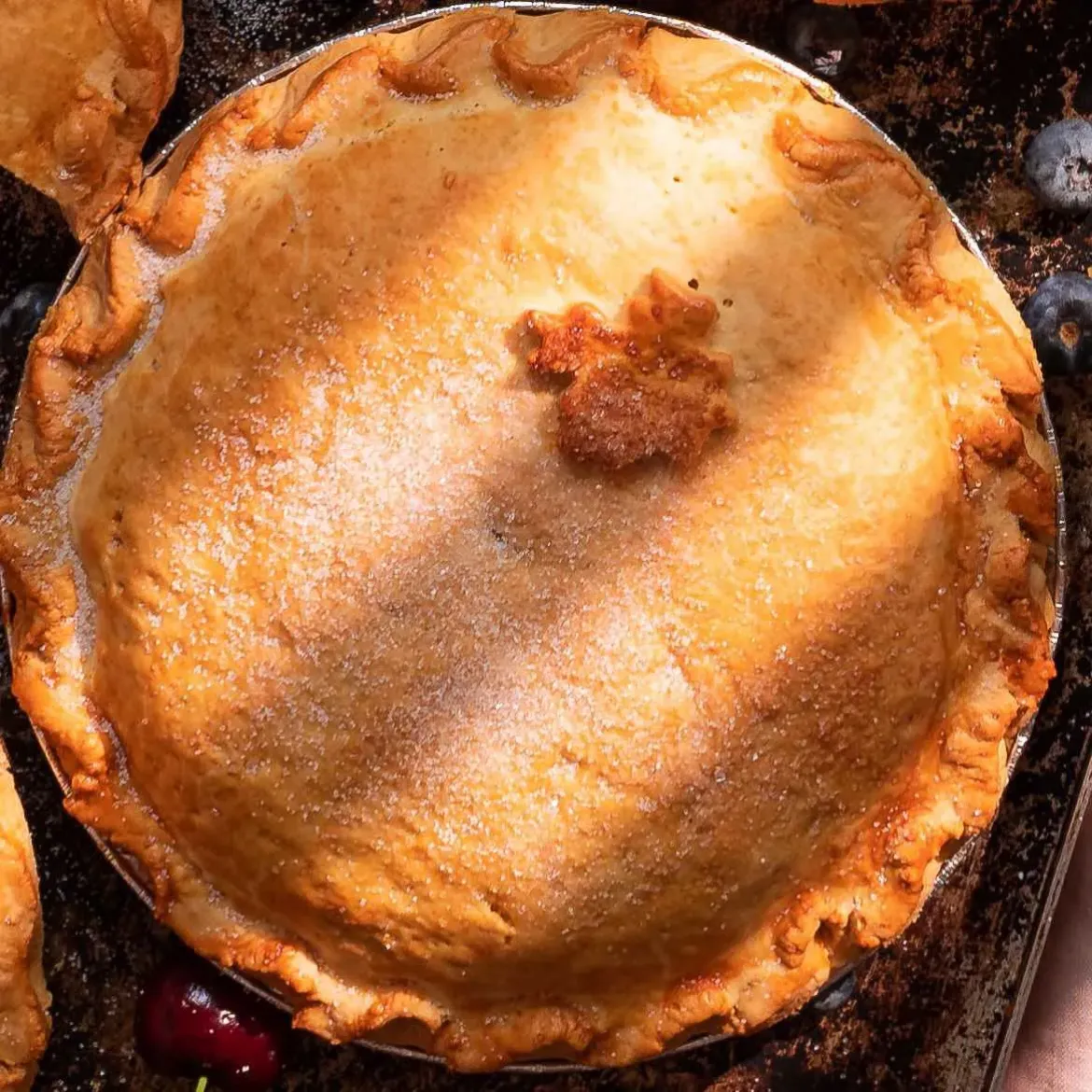 Apple and Raspberry Fruit Pie 