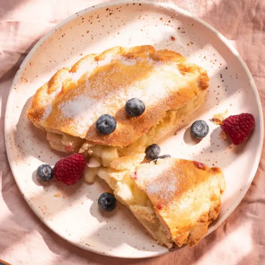 The Country Victualler Apple Pie