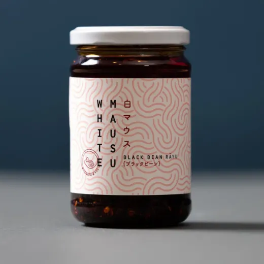 White Mausu - Black Bean Rayu