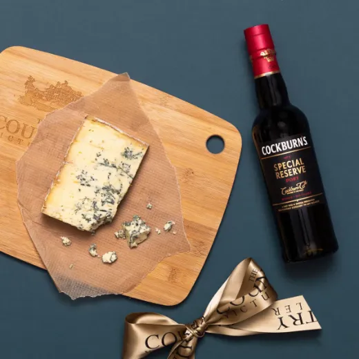 Cockburns Port and Country Victuallers Stilton Hamper