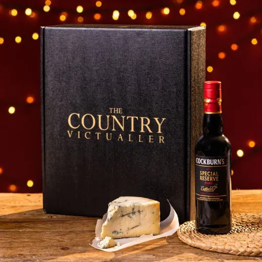 Cockburns Port and Country Victuallers Stilton Hamper